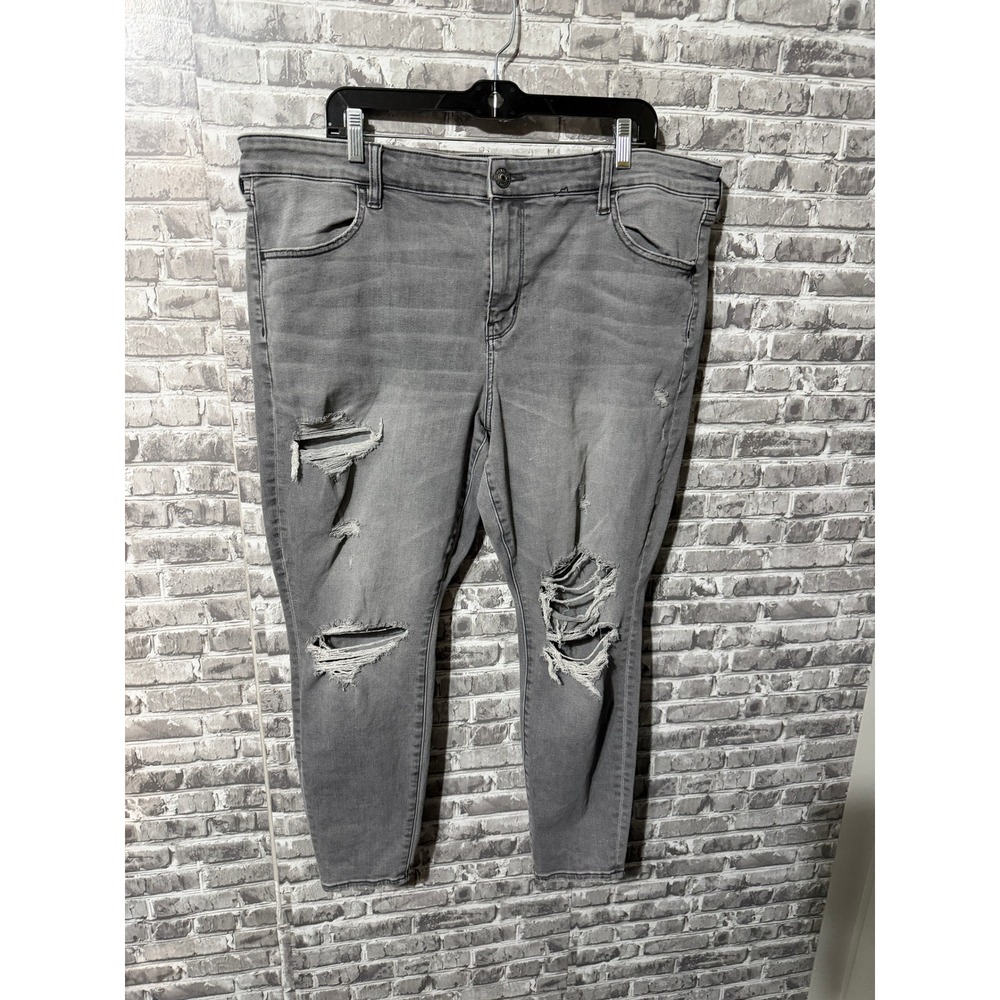 American Eagle Grey Destructed‎ Jegging